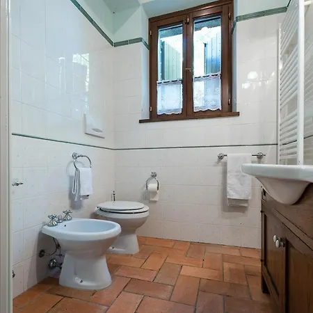 Villa Il Contado Castroncello